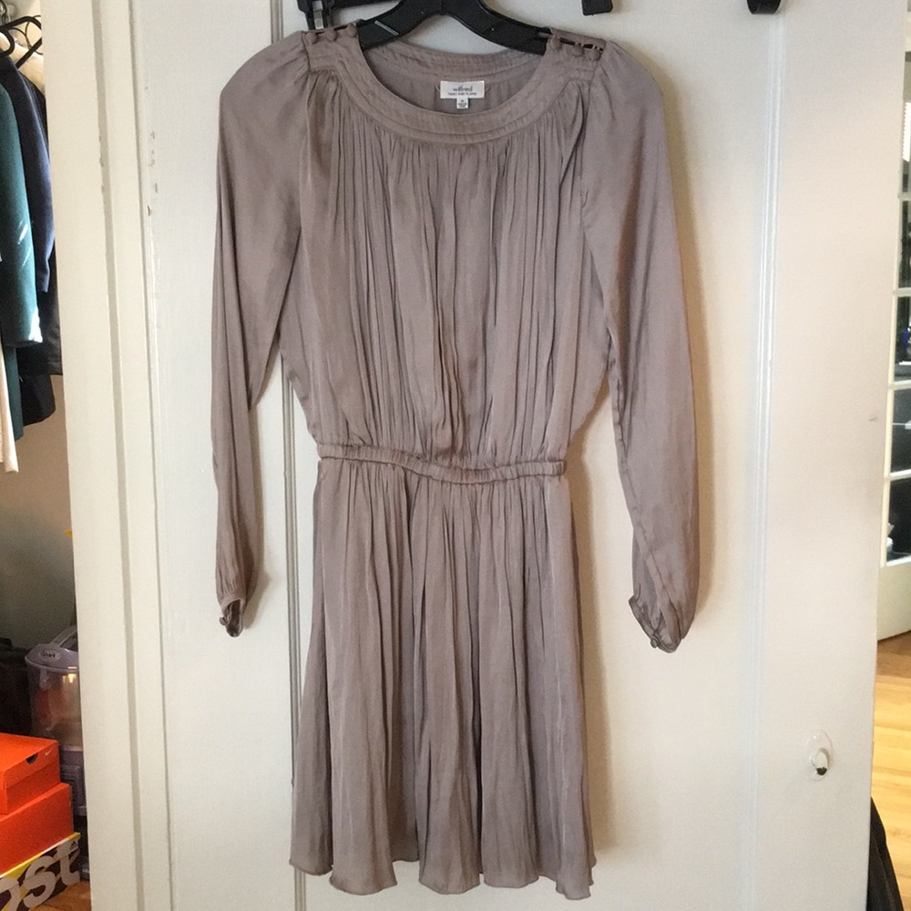 Silk Wilfred dress from Aritzia